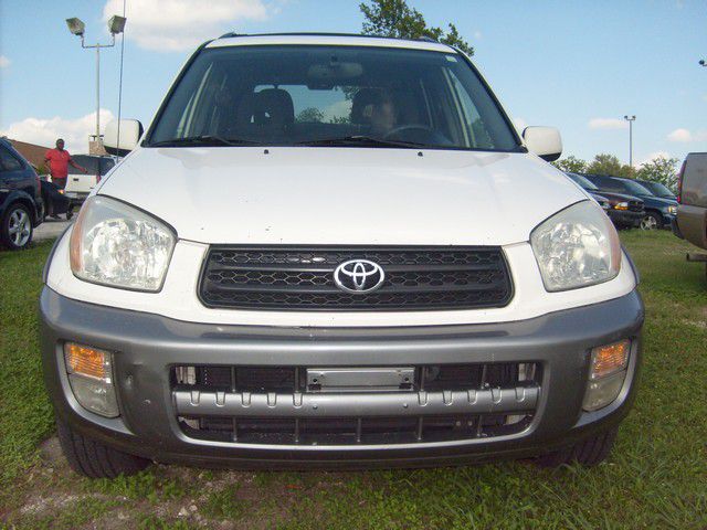 Toyota RAV4 2001 photo 9