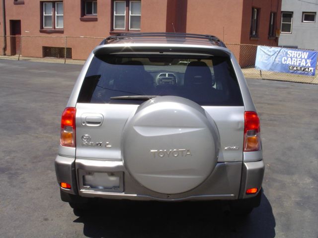 Toyota RAV4 2001 photo 1