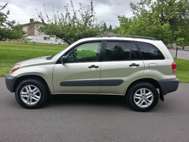 Toyota RAV4 2001 photo 10