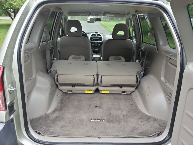 Toyota RAV4 2001 photo 13