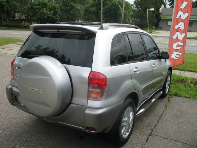 Toyota RAV4 4wd SUV