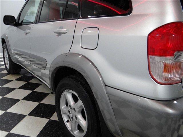 Toyota RAV4 2001 photo 14