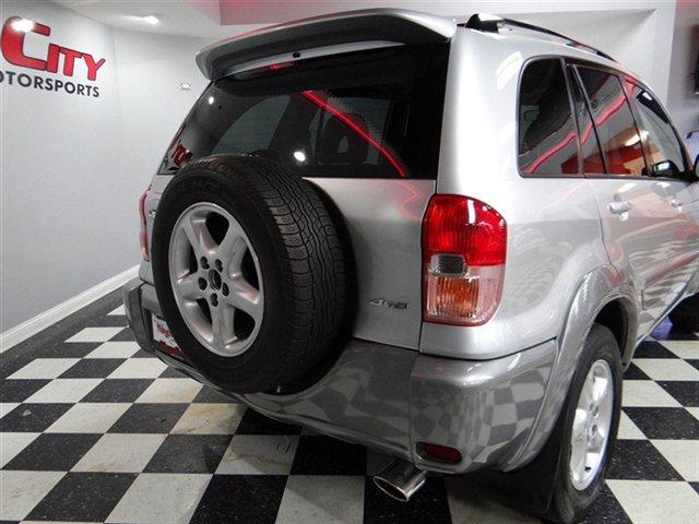 Toyota RAV4 2001 photo 18