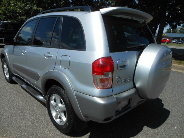 Toyota RAV4 2001 photo 1