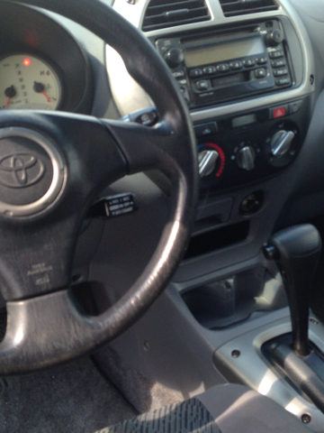 Toyota RAV4 2001 photo 2