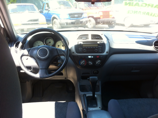 Toyota RAV4 2001 photo 1