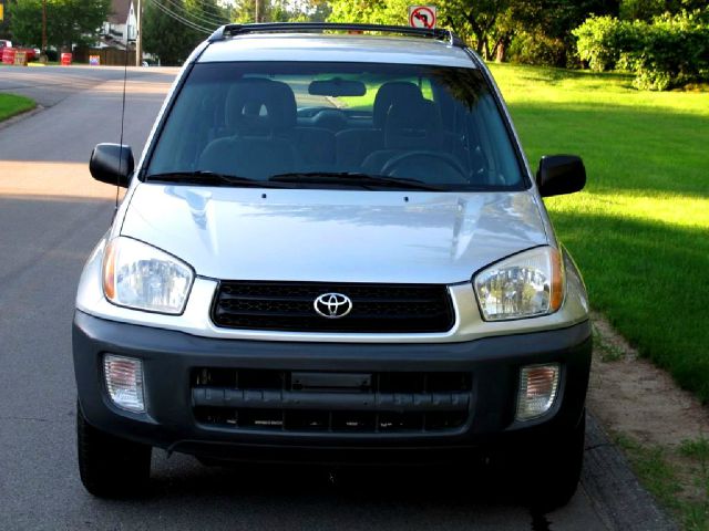 Toyota RAV4 2001 photo 2