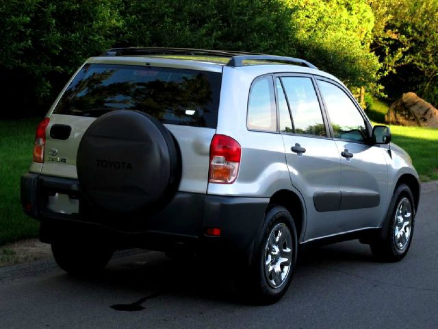 Toyota RAV4 2001 photo 26