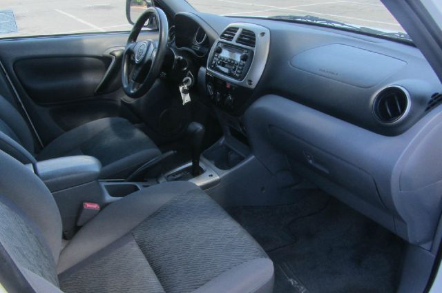 Toyota RAV4 2001 photo 14