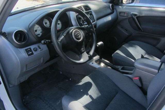 Toyota RAV4 2001 photo 16