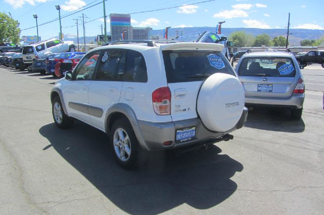 Toyota RAV4 2001 photo 25