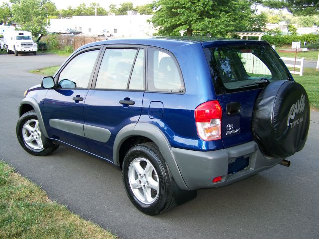 Toyota RAV4 2001 photo 4