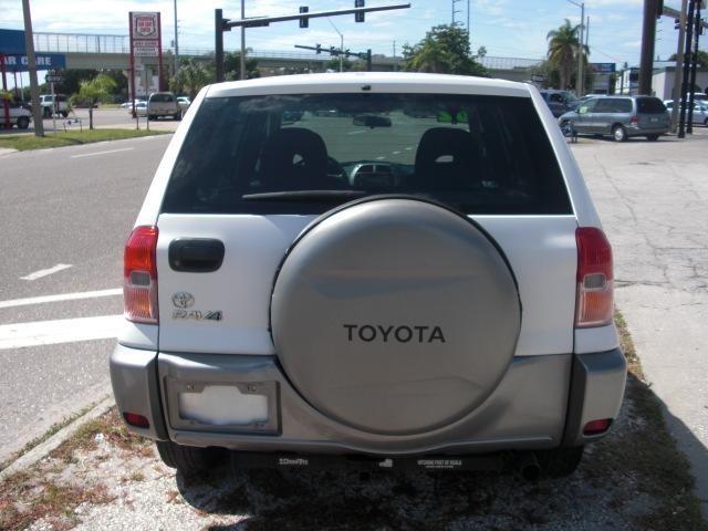 Toyota RAV4 2002 photo 4