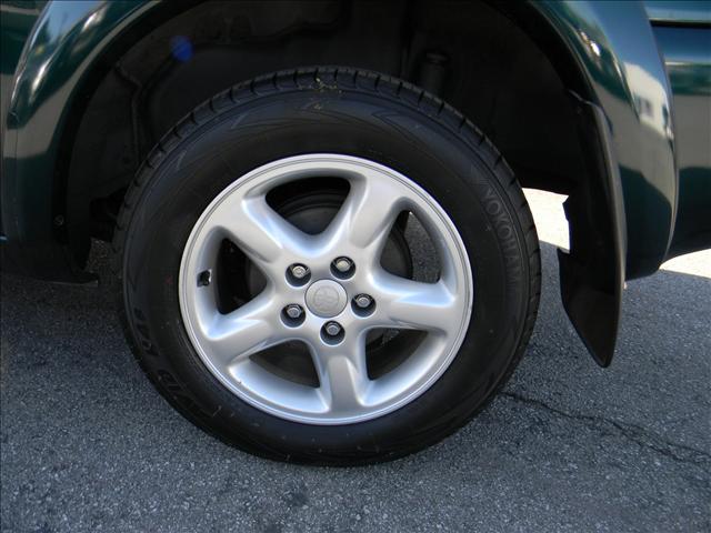 Toyota RAV4 2002 photo 2