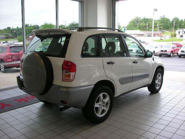 Toyota RAV4 2002 photo 3