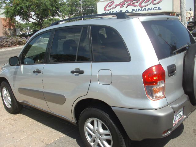 Toyota RAV4 2002 photo 3