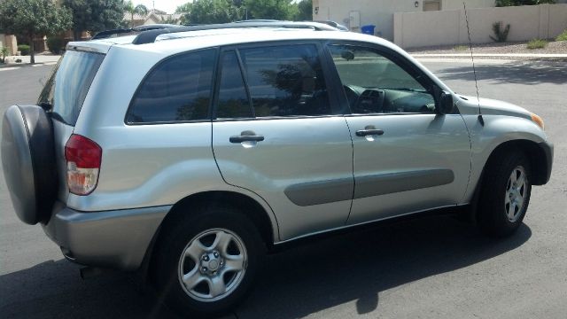 Toyota RAV4 2002 photo 4