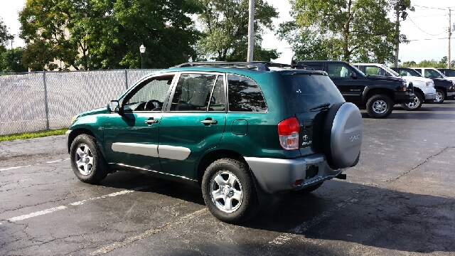 Toyota RAV4 2002 photo 2