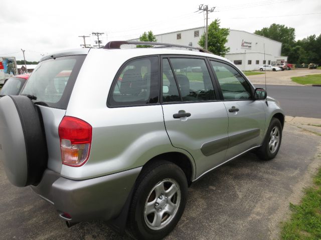 Toyota RAV4 2002 photo 4