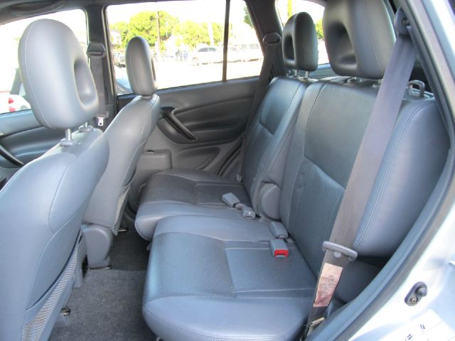 Toyota RAV4 2002 photo 14