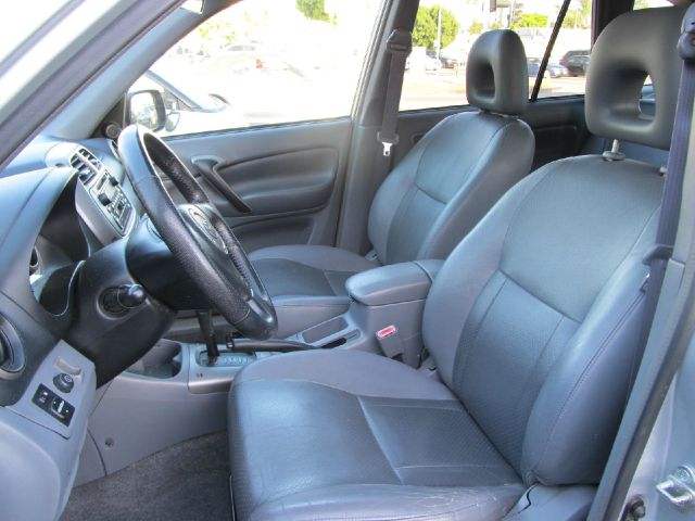 Toyota RAV4 2002 photo 4