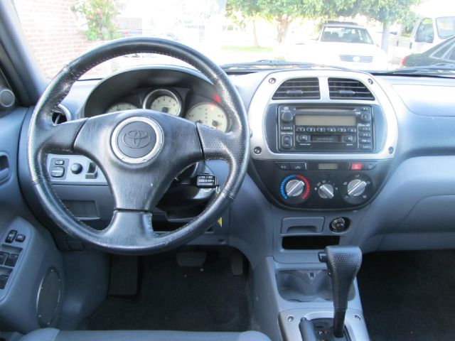 Toyota RAV4 2002 photo 7