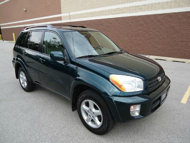 Toyota RAV4 2002 photo 2