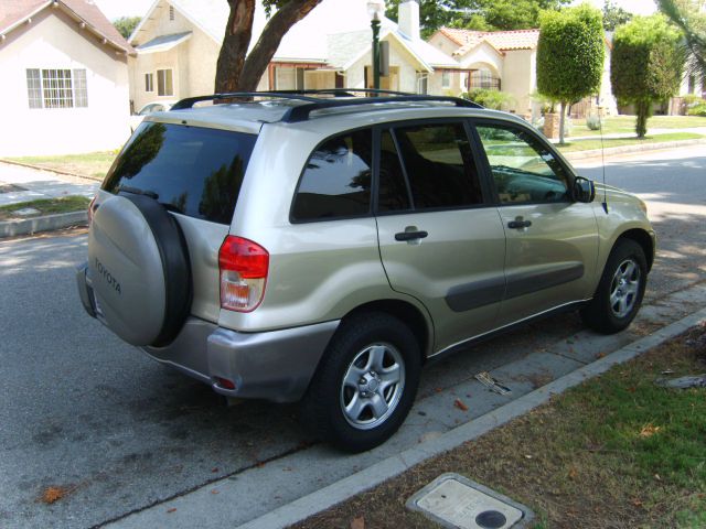 Toyota RAV4 4wd SUV