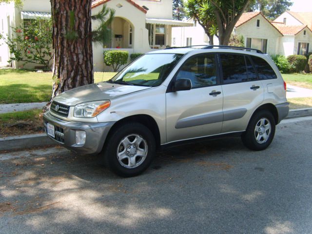 Toyota RAV4 2002 photo 3