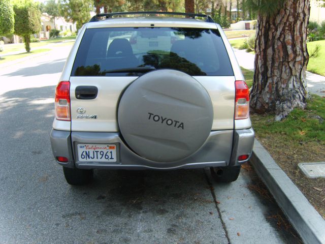 Toyota RAV4 2002 photo 4