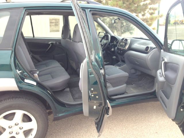 Toyota RAV4 2002 photo 2