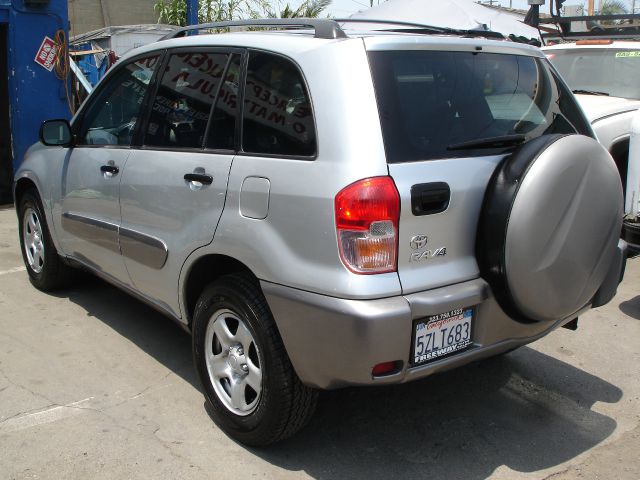 Toyota RAV4 2002 photo 10