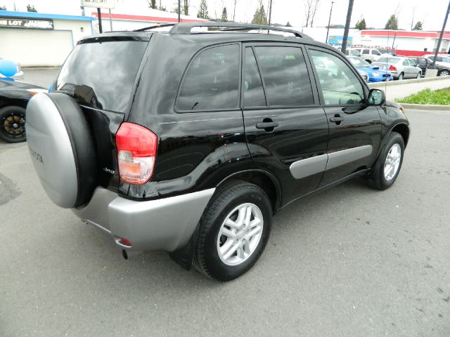 Toyota RAV4 2003 photo 4