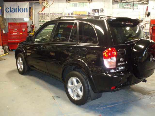 Toyota RAV4 2003 photo 6