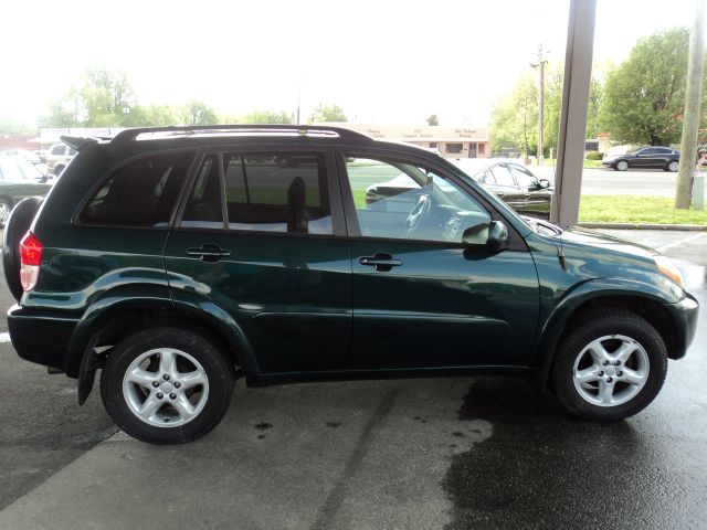 Toyota RAV4 2003 photo 3