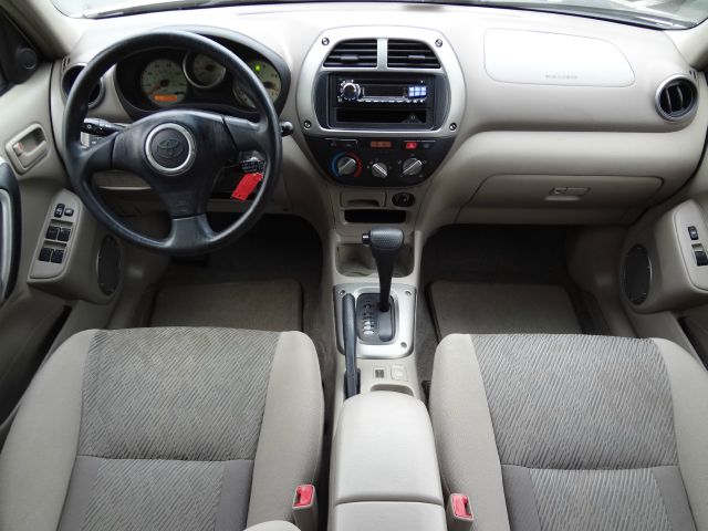 Toyota RAV4 2003 photo 7