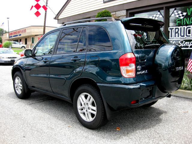 Toyota RAV4 2003 photo 4