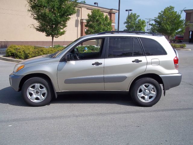 Toyota RAV4 2003 photo 3