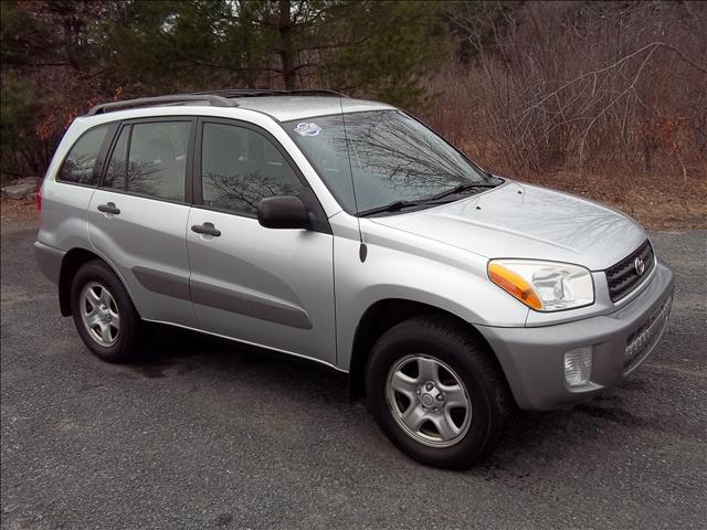 Toyota RAV4 2003 photo 2