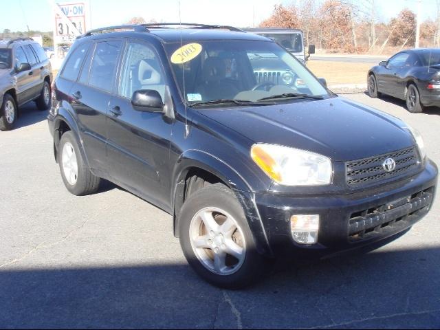 Toyota RAV4 2003 photo 2