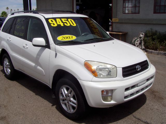 Toyota RAV4 2003 photo 3