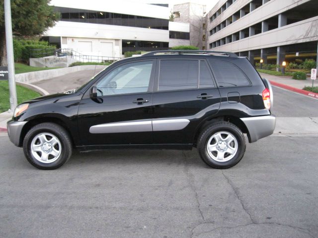 Toyota RAV4 2003 photo 1