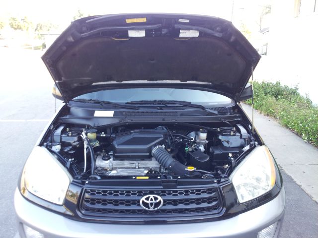 Toyota RAV4 2003 photo 4