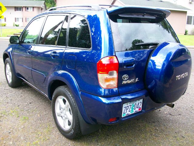 Toyota RAV4 2003 photo 18