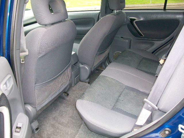 Toyota RAV4 2003 photo 19