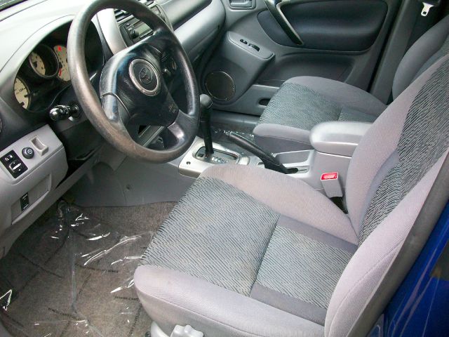 Toyota RAV4 2003 photo 5