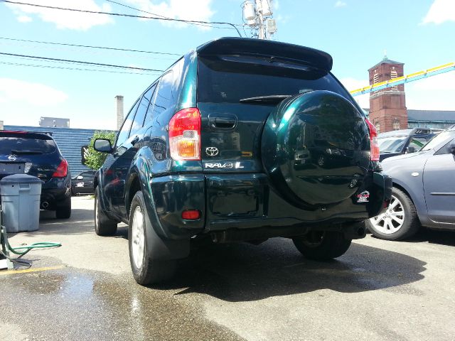 Toyota RAV4 2003 photo 12