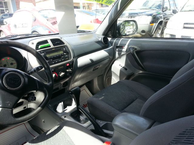 Toyota RAV4 2003 photo 14