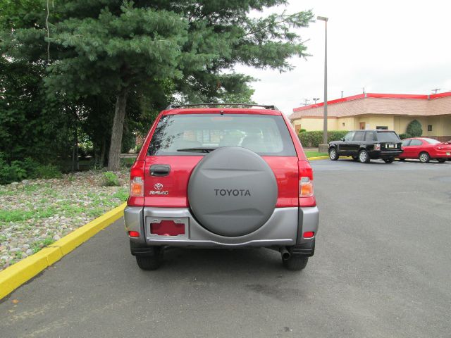 Toyota RAV4 2003 photo 3