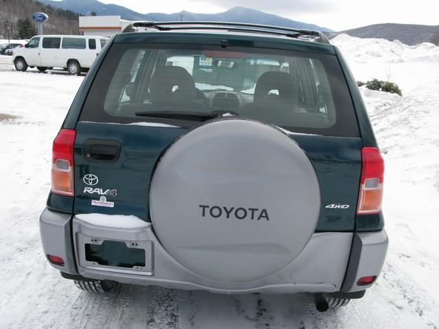 Toyota RAV4 2003 photo 4